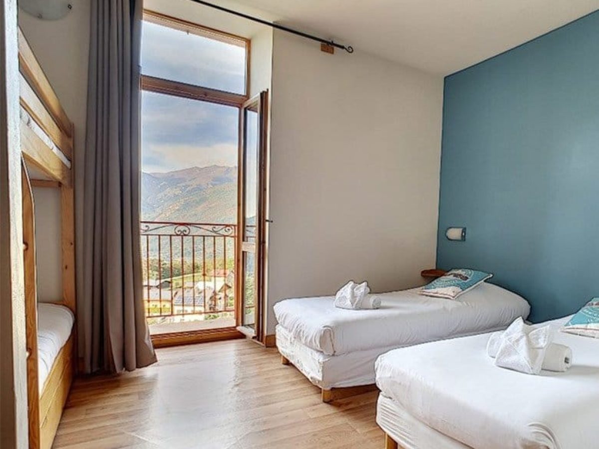 hotel-restaurant-a-vendre-29-chambres-60-couverts-en-savoie-a-bourg-saint-maurice-5