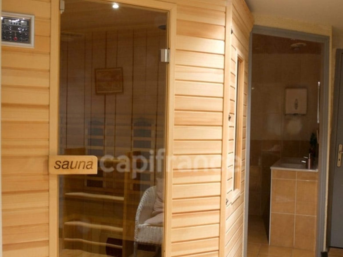 hotel-restaurant-a-vendre-de-14-chambres-50-couverts-a-barcelonnette-dans-les-alpes-de-haute-provence-7