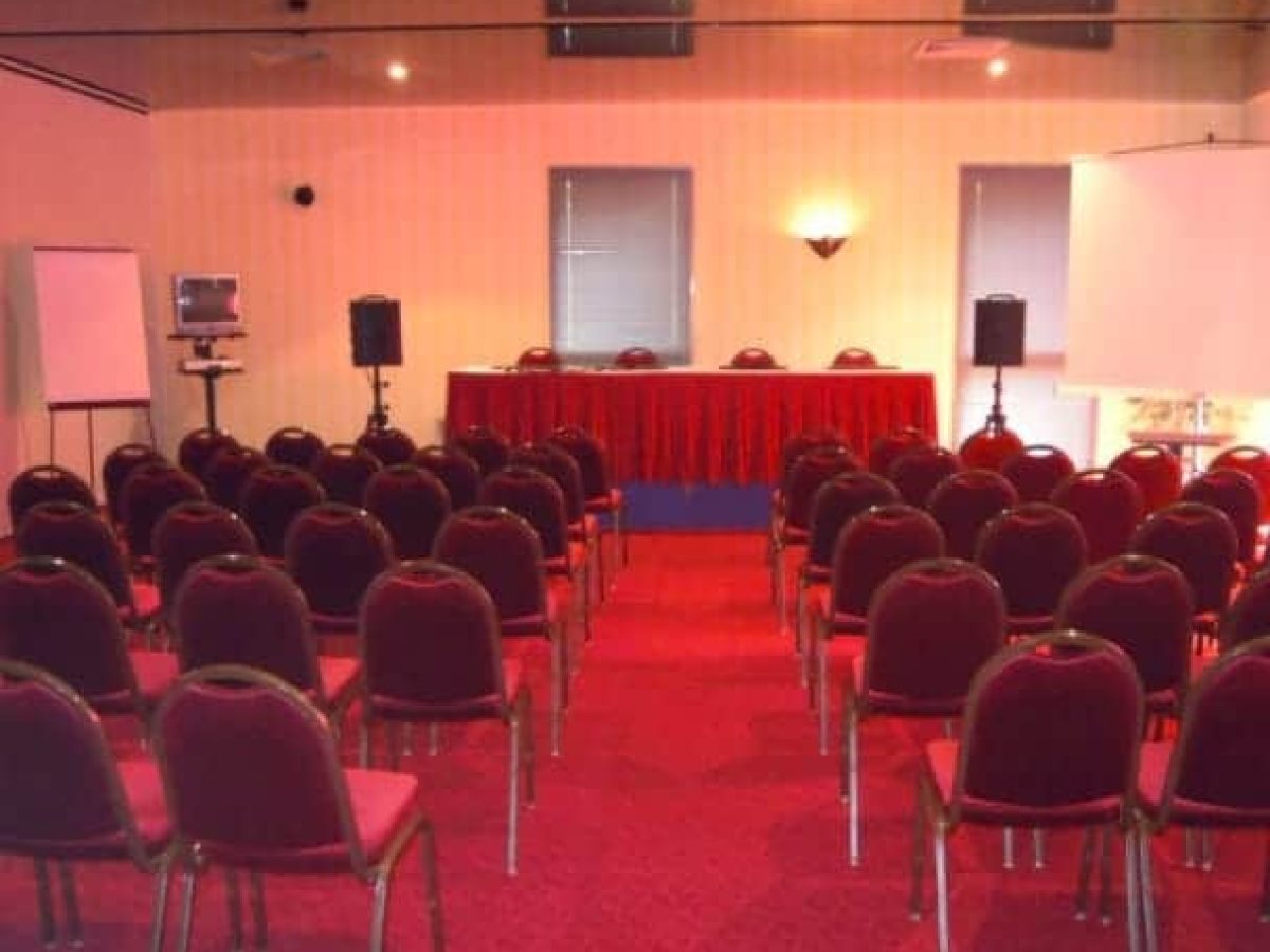 hotel-restaurant-a-vendre-de-60-chambres-100-couverts-a-digne-les-bains-dans-les-alpes-de-haute-provence-5