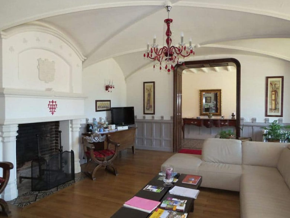 propriete-xixdeg-a-vendre-dans-lallier-7