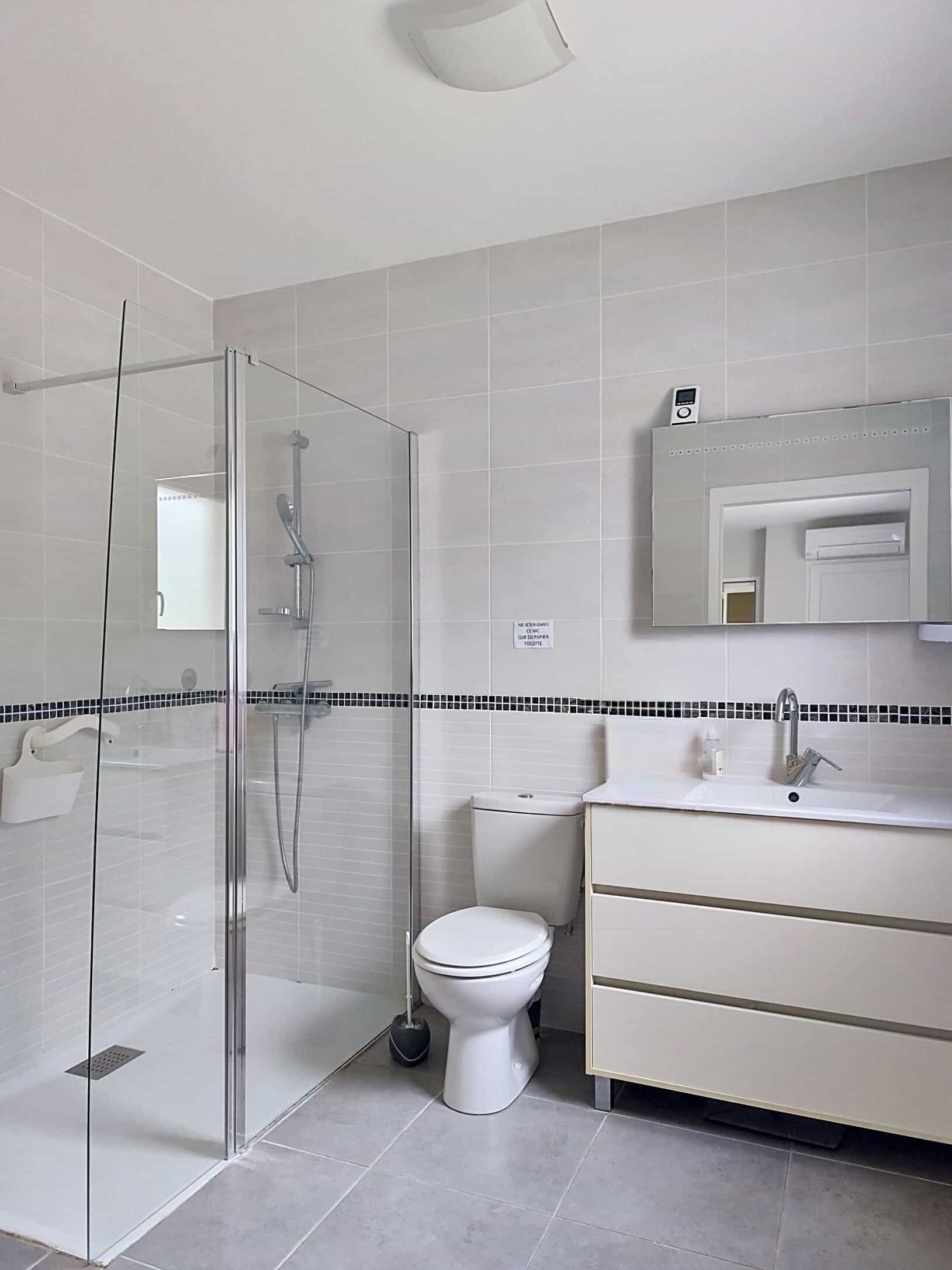 À vendre – Maison de maître avec 9 gîtes et 5 chambres d’hôtes à Agde – Hérault (34)