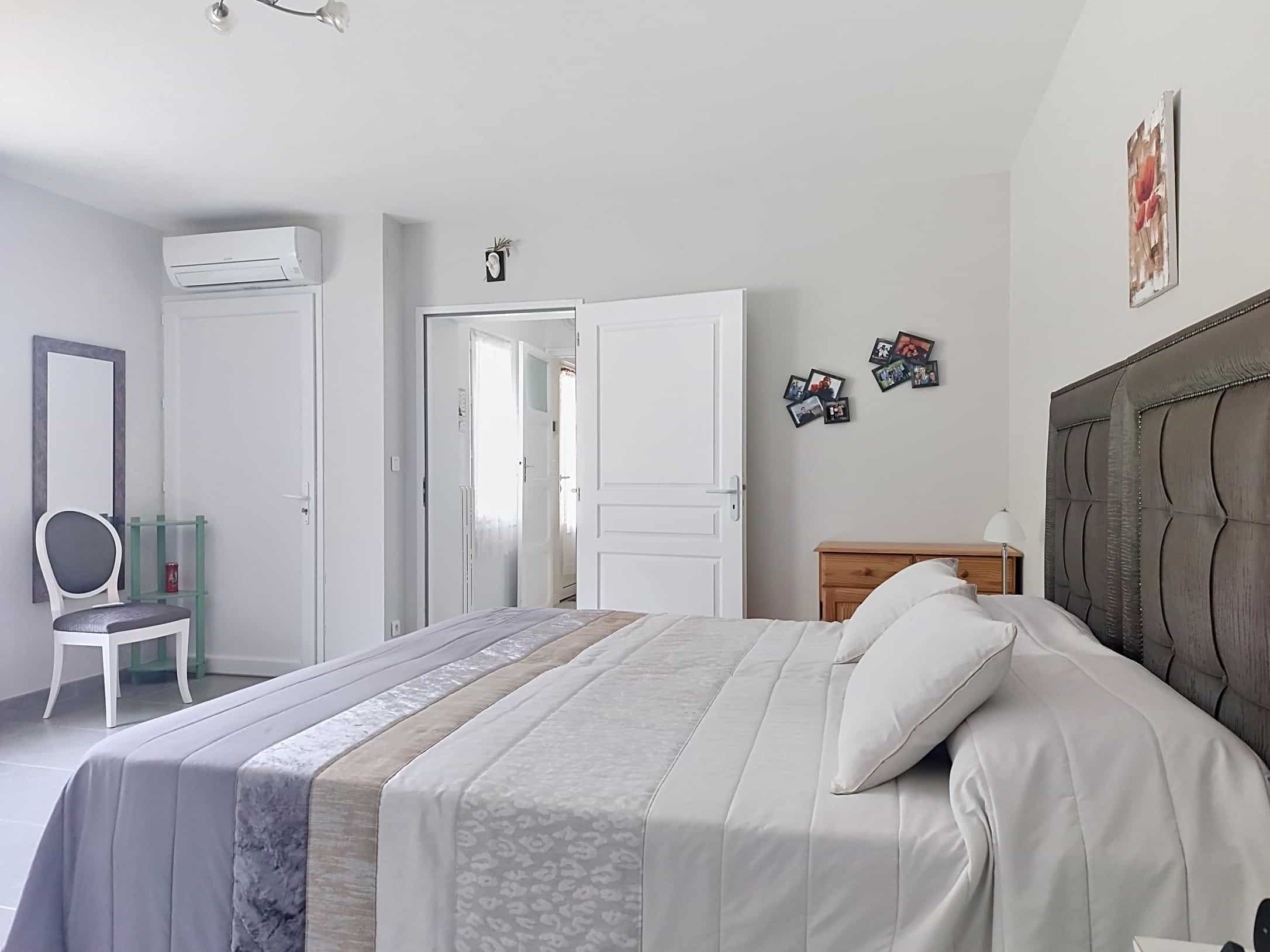 À vendre – Maison de maître avec 9 gîtes et 5 chambres d’hôtes à Agde – Hérault (34)