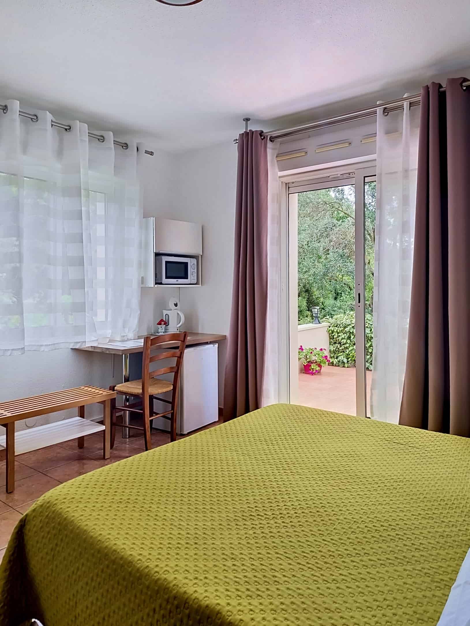 À vendre – Maison de maître avec 9 gîtes et 5 chambres d’hôtes à Agde – Hérault (34)