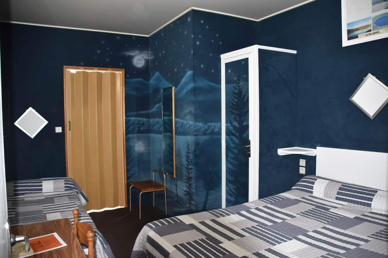À vendre – Hôtel-restaurant 2 étoiles de 19 chambres à Bort-les-Orgues – Corrèze (19)