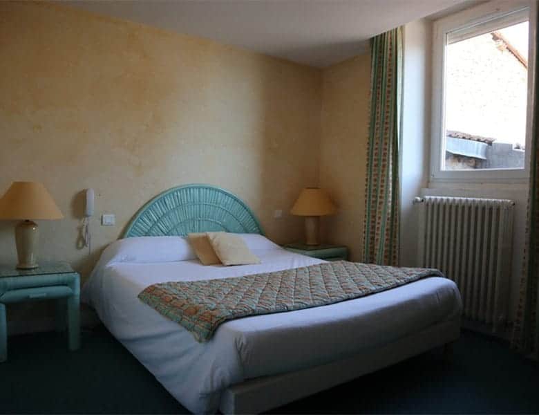 hotel-restaurant-a-vendre-fonds-de-commerce-9-chambres-dans-la-saone-et-loire-9