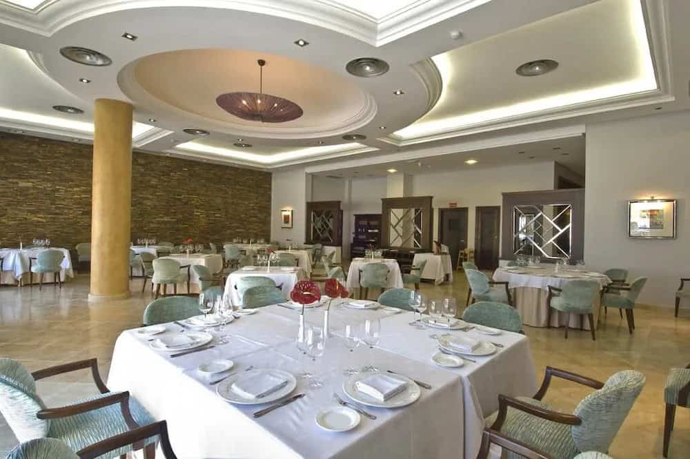 À vendre – Hôtel Golf 4 étoiles de 84 chambres – Région de Murcie – Espagne