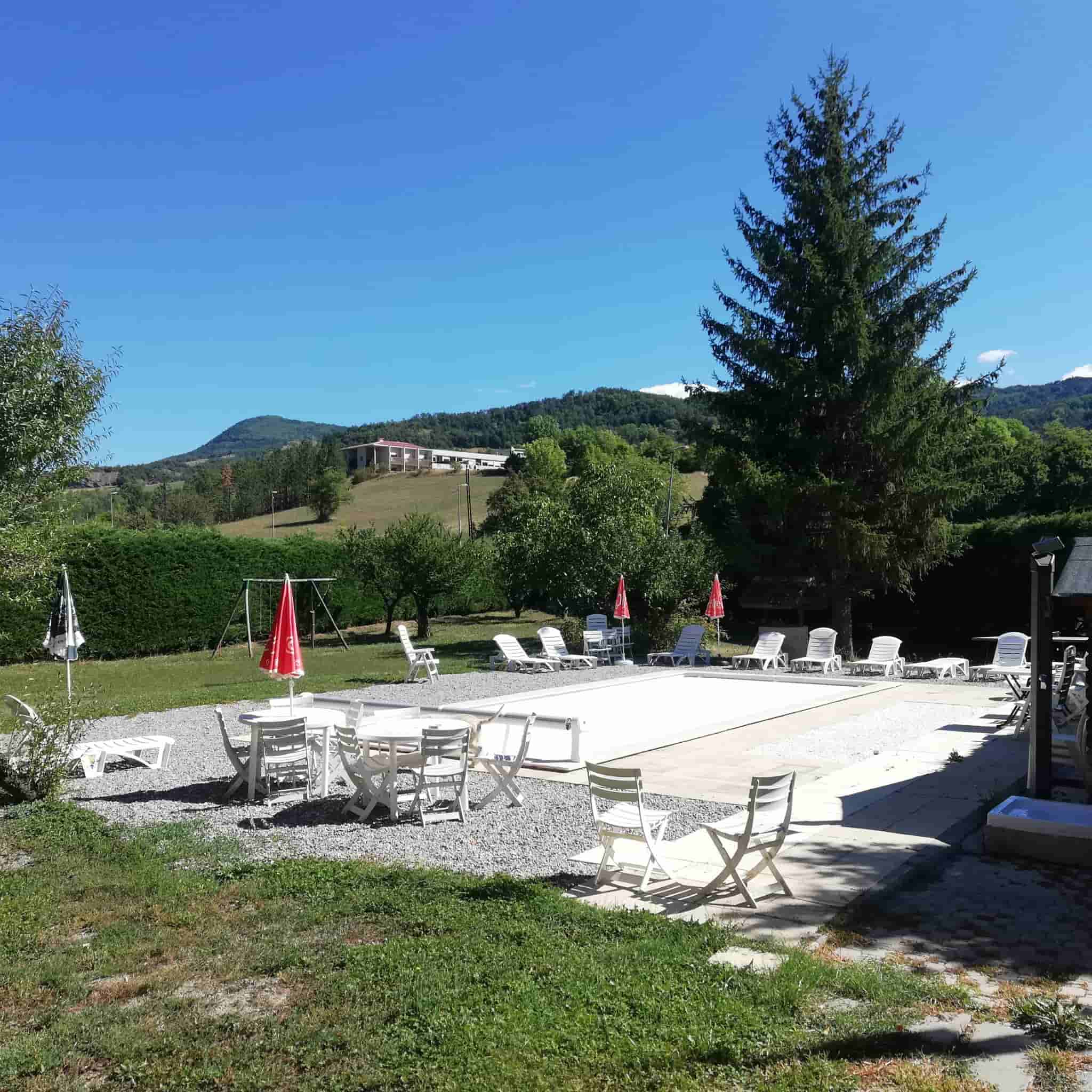 À vendre – Auberge/Gîte Restaurant de 15 chambres à Turriers - Alpes-de-Haute-Provence (04)