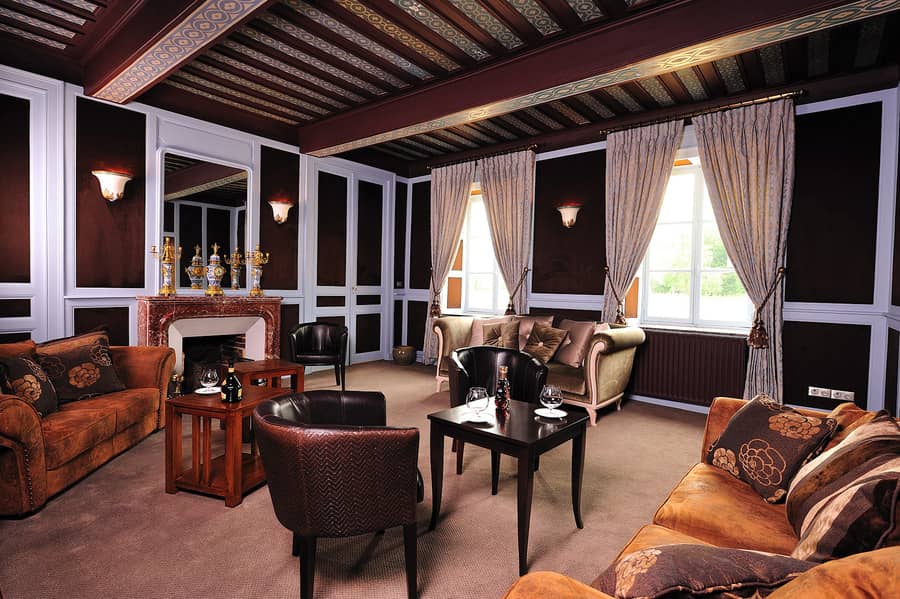 À vendre – Château du XVIIe siècle de 34 chambres à Donchery - Ardennes (08)