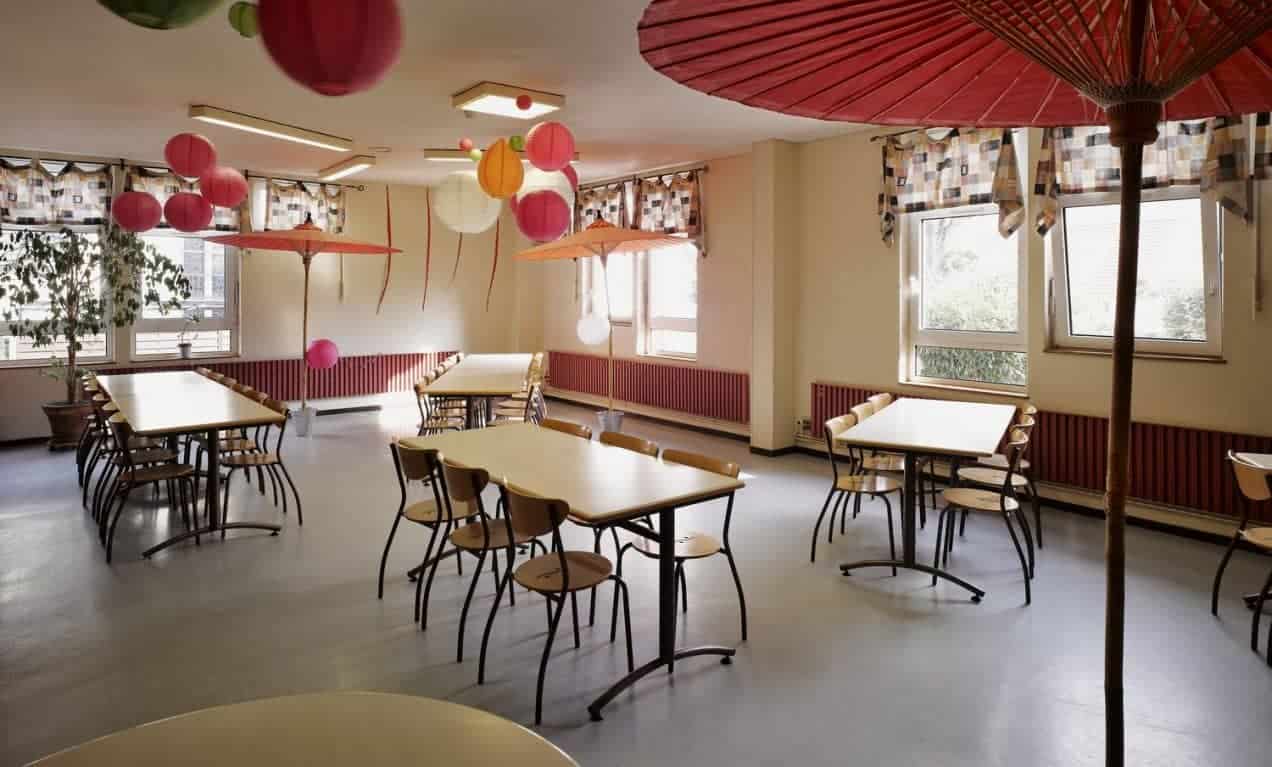 À vendre ou à louer – Ancien Centre d’Accueil de 38 chambres à Reconvertir en Hébergement Touristique à La Broque – Bas-Rhin (67)