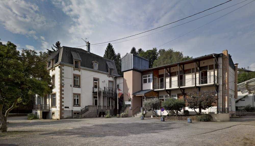 À vendre ou à louer – Ancien Centre d’Accueil de 38 chambres à Reconvertir en Hébergement Touristique à La Broque – Bas-Rhin (67)