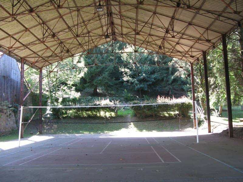 À vendre ou à louer – Ancien Centre d’Accueil de 38 chambres à Reconvertir en Hébergement Touristique à La Broque – Bas-Rhin (67)