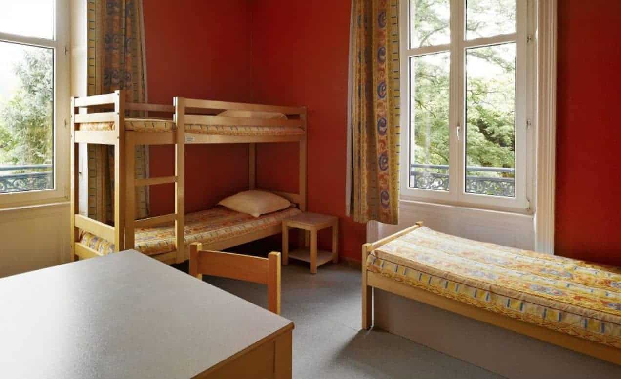 À vendre ou à louer – Ancien Centre d’Accueil de 38 chambres à Reconvertir en Hébergement Touristique à La Broque – Bas-Rhin (67)