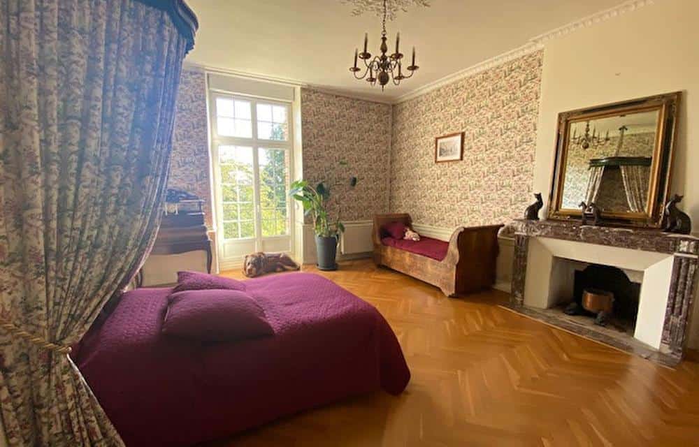 À vendre – Château du XVIIIe siècle de 14 pièces à Mondement-Montgivroux – Marne (51)