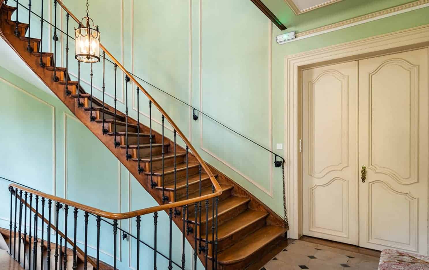 À vendre – Château du XVIIIe siècle de 25 chambres à Klingenthal – Bas-Rhin (67)