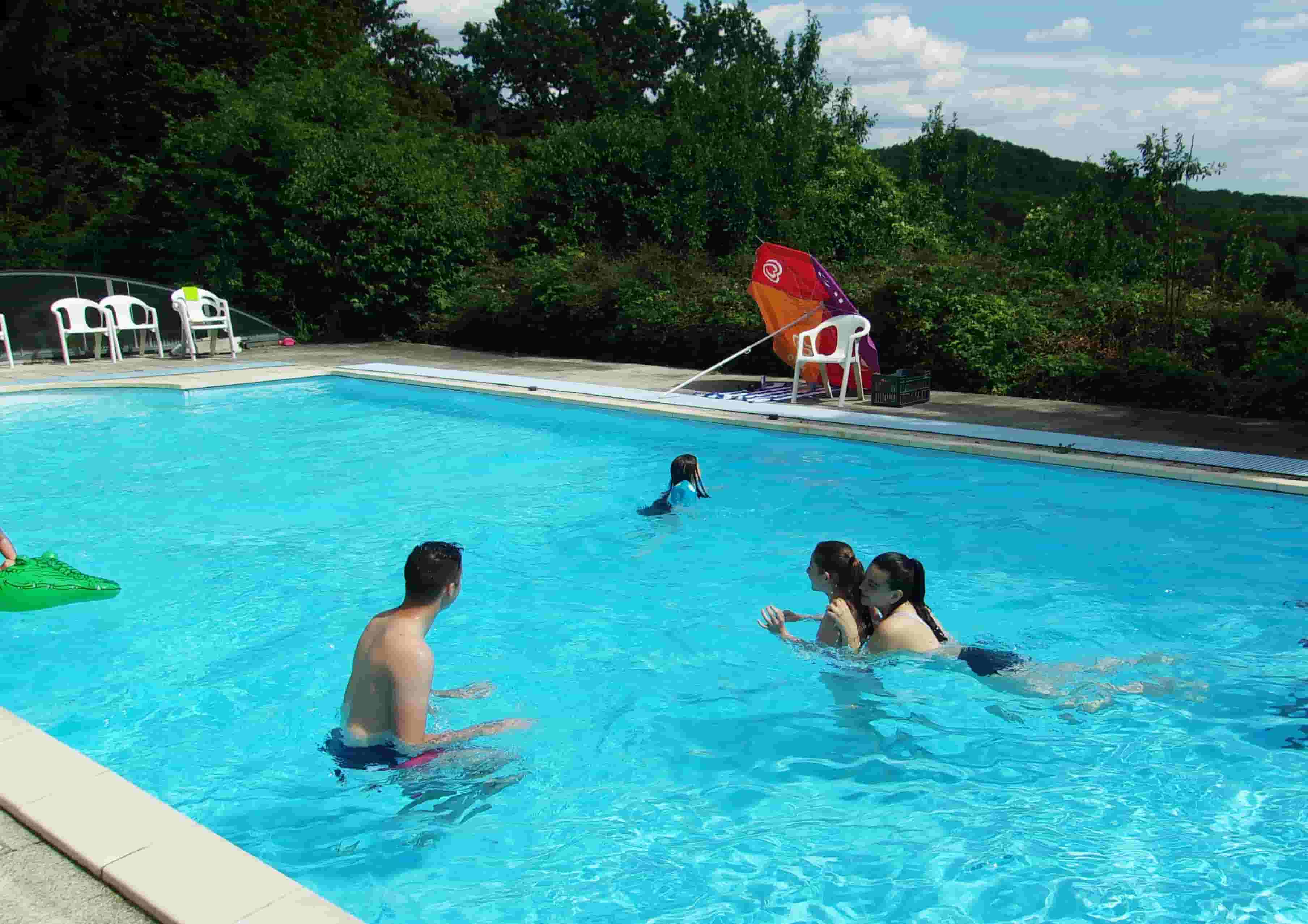 À vendre – Ancien centre de vacances de 20 chambres à Beaulieu-en-Argonne – Meuse (55)