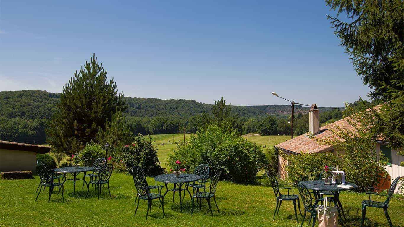 À vendre – Hôtel-Restaurant 3 étoiles de 14 chambres à Futeau – Meuse (55)