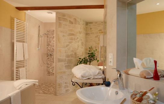 À vendre – Hôtel-Restaurant 3 étoiles de 14 chambres à Futeau – Meuse (55)