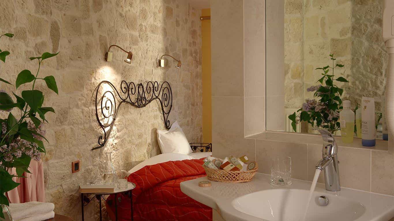 À vendre – Hôtel-Restaurant 3 étoiles de 14 chambres à Futeau – Meuse (55)
