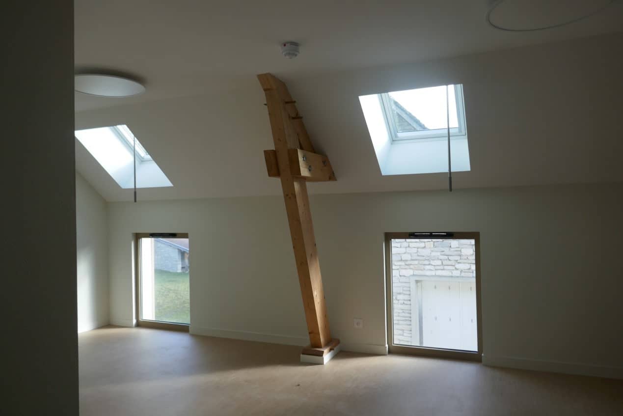 À vendre ou à louer – Ancienne bâtisse à réhabiliter en centre touristique à Les Riceys – Aube (10)