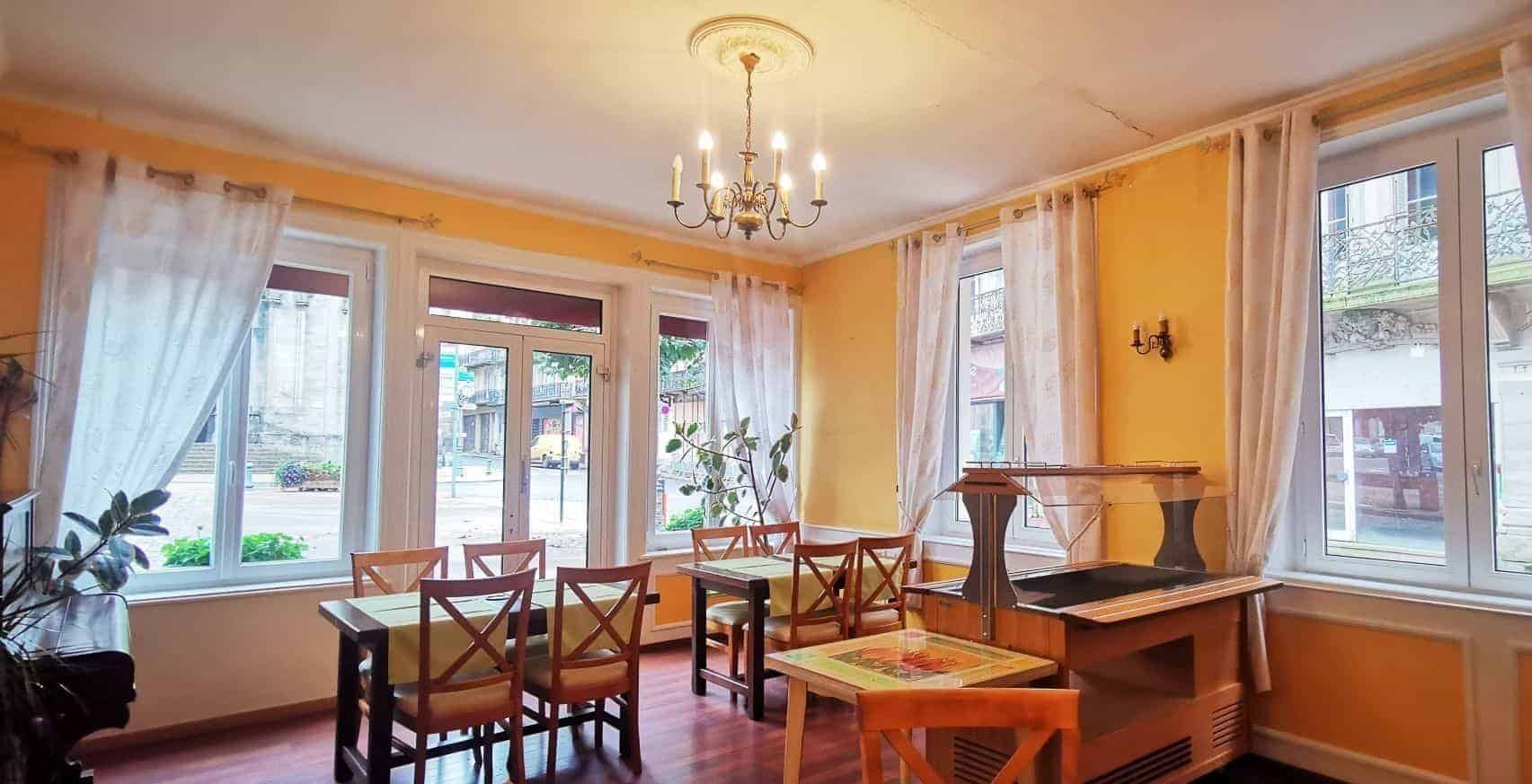 À vendre – Hôtel-Restaurant de 21 chambres à Plombières-les-Bains – Vosges (88)