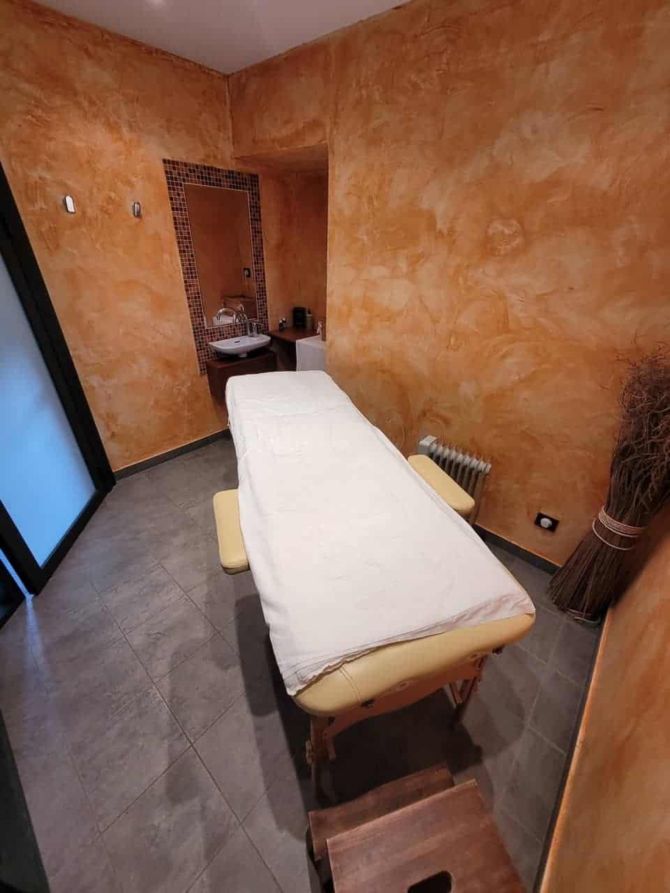 À vendre – Château 4 étoiles de 25 chambres à Les Monthairons - Meuse (55)