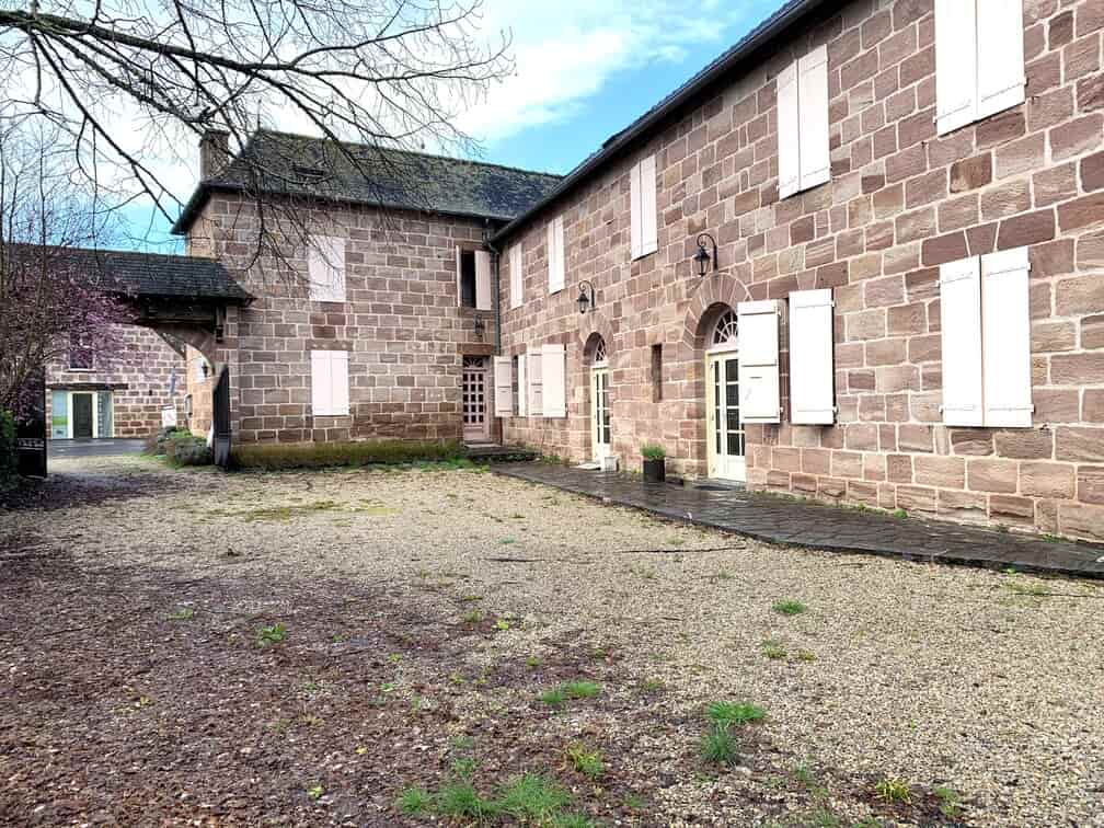 À vendre – Hôtel Restaurant à Varetz – Corrèze (19)