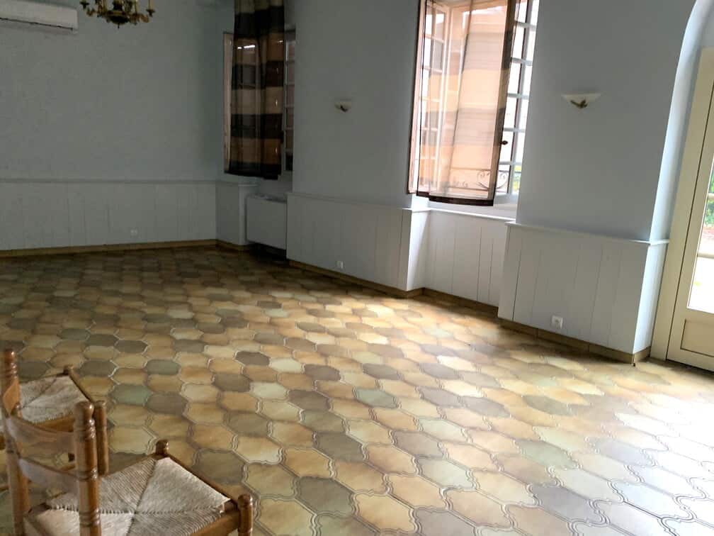 À vendre – Hôtel Restaurant à Varetz – Corrèze (19)