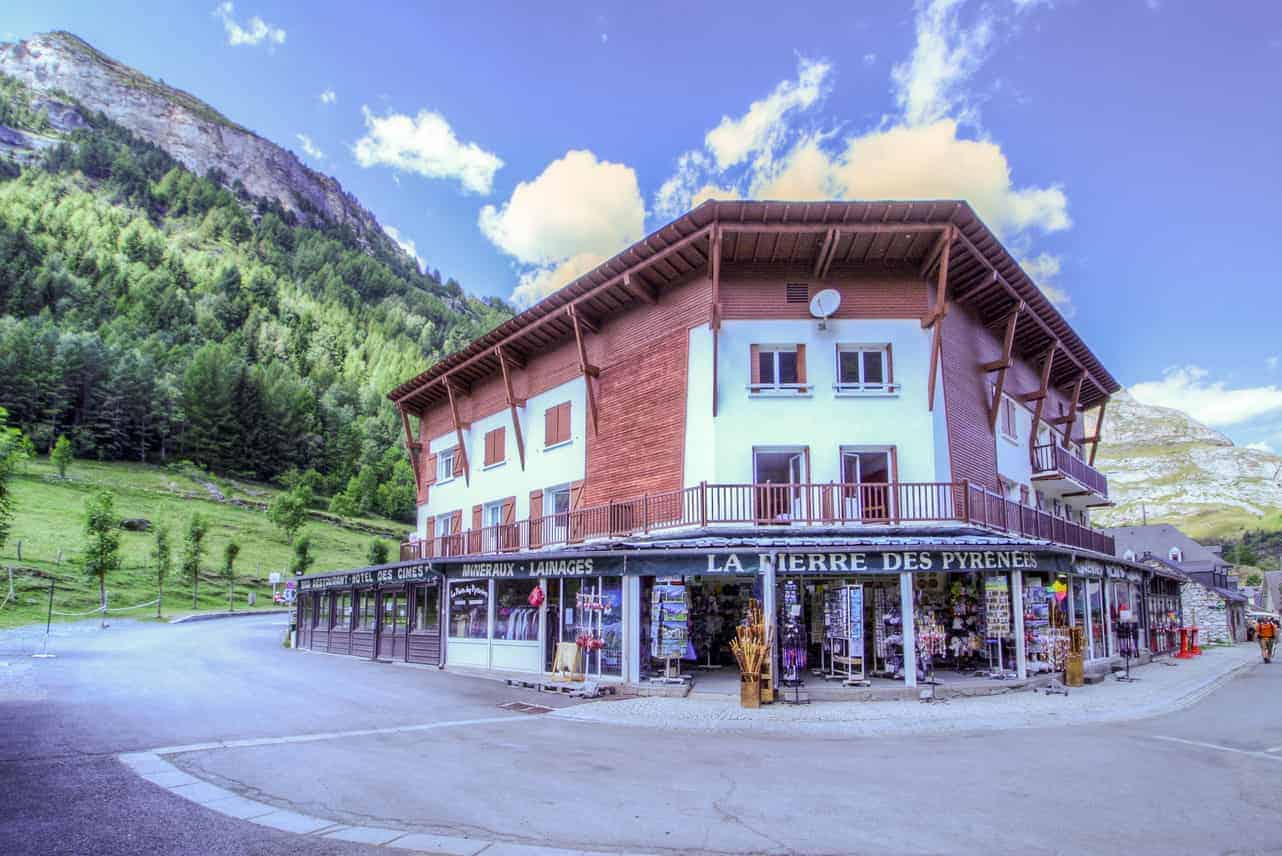 À vendre – Hôtel Restaurant de 22 chambres à Gavarnie – Hautes-Pyrénées (65)