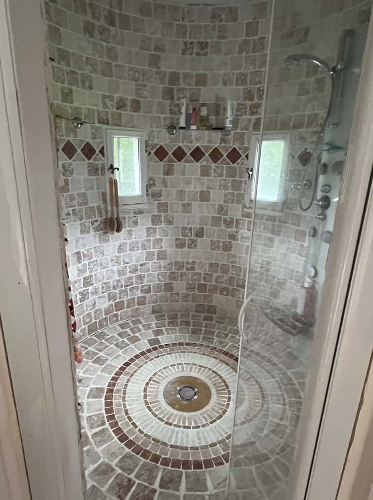 À vendre – Château du XIVe siècle de 13 chambres à Pont-Audemer– Eure (27)