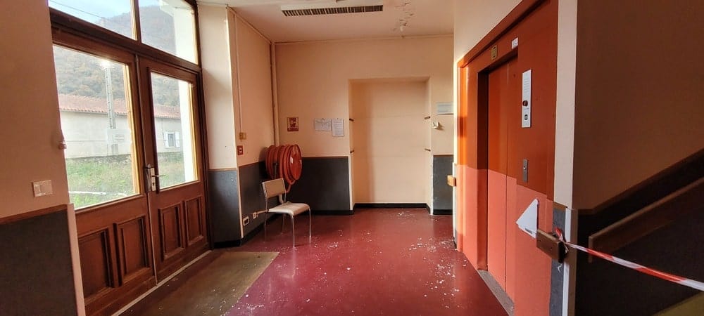 À Vendre – Ancienne maison de retraite de 37 chambres à réhabiliter en offre d’hébergement touristique à Berten – Hautes-Pyrénées (65)