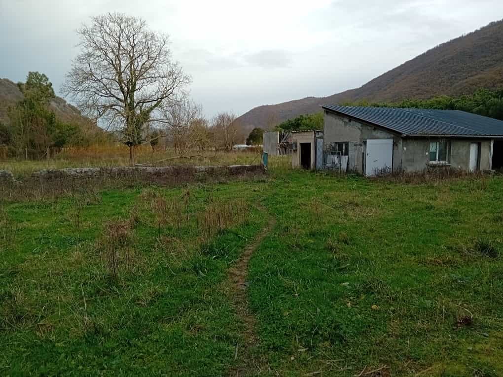 À Vendre – Ancienne maison de retraite de 37 chambres à réhabiliter en offre d’hébergement touristique à Berten – Hautes-Pyrénées (65)