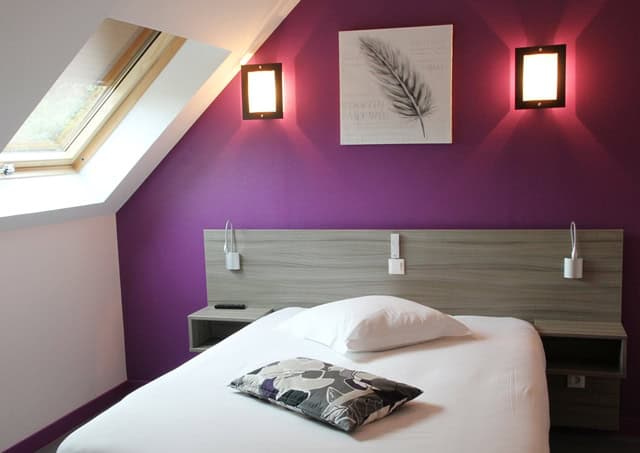 À Vendre – Hôtel-Restaurant de 9 chambres et 70 couverts à Apremont – Ardennes (08)