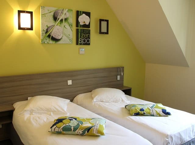 À Vendre – Hôtel-Restaurant de 9 chambres et 70 couverts à Apremont – Ardennes (08)