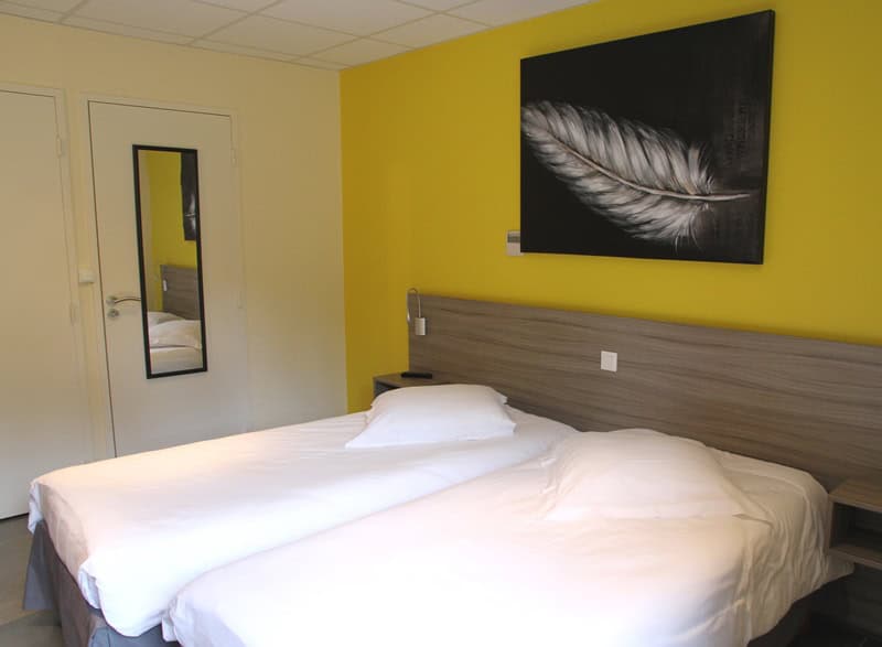 À Vendre – Hôtel-Restaurant de 9 chambres et 70 couverts à Apremont – Ardennes (08)