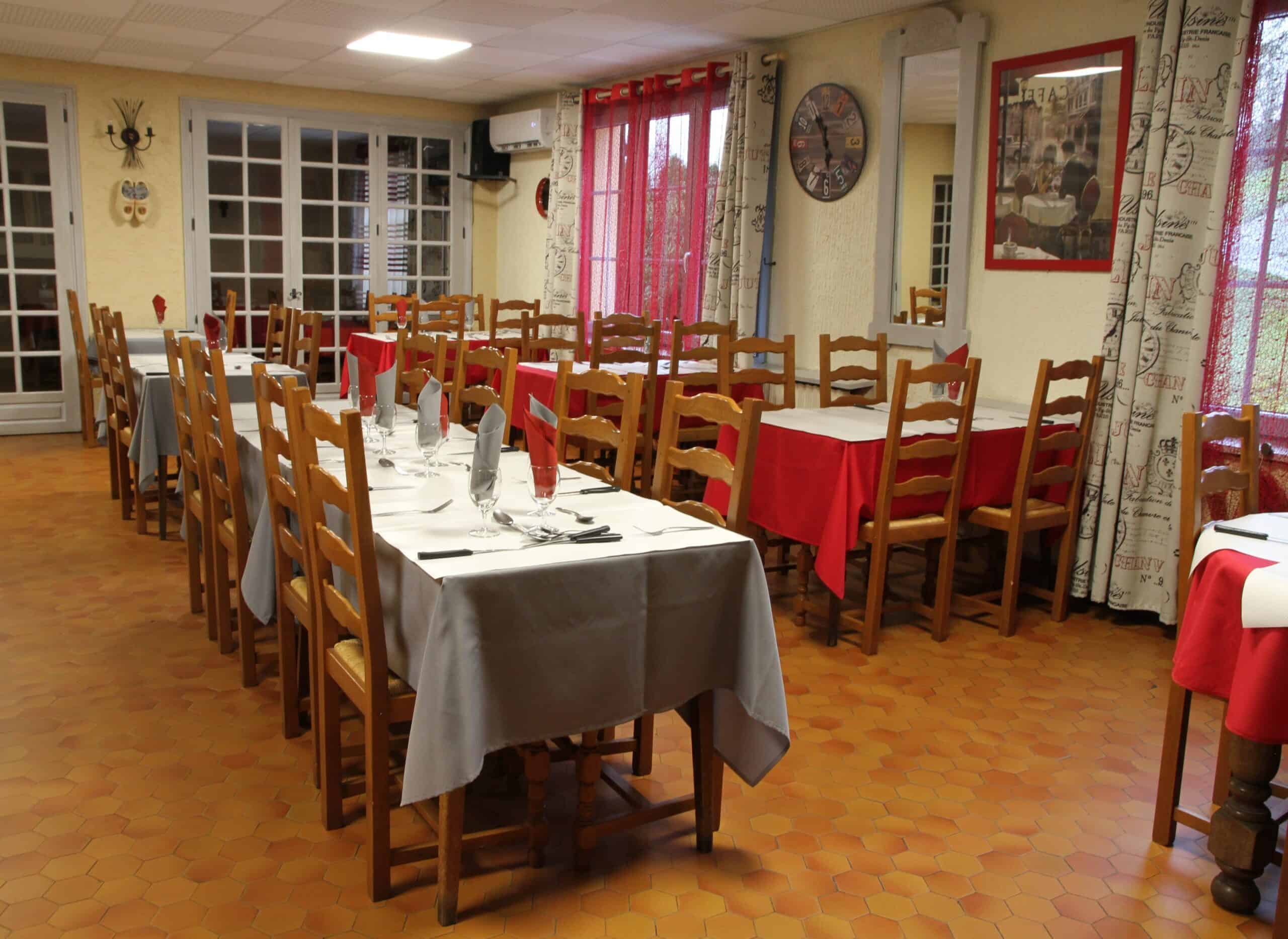 À Vendre – Hôtel-Restaurant de 9 chambres et 70 couverts à Apremont – Ardennes (08)