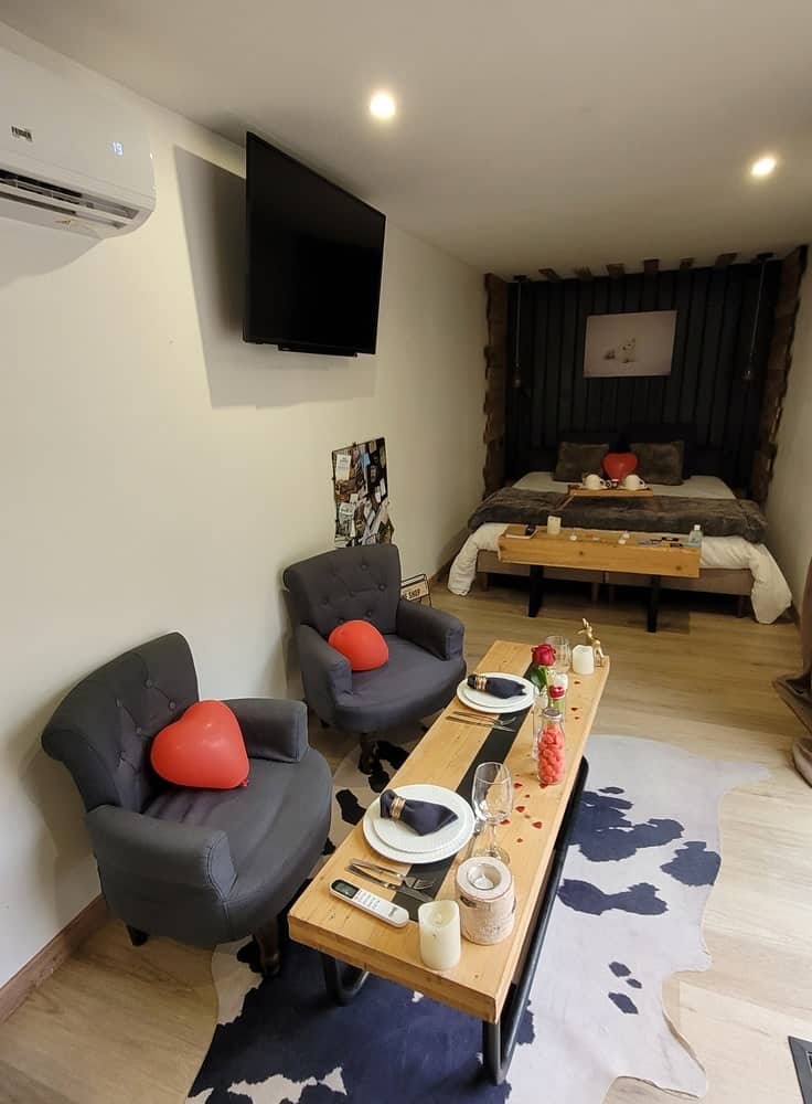 À Vendre – Gîtes Insolites de 52 m² à Domart-en-Ponthieu - Somme (80)