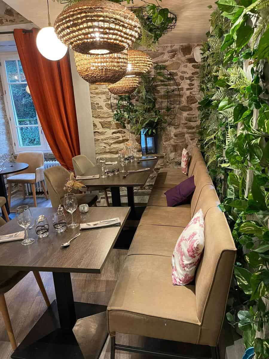 À Vendre – Restaurant de 60 à 100 couverts à Uzerche – Corrèze (19)