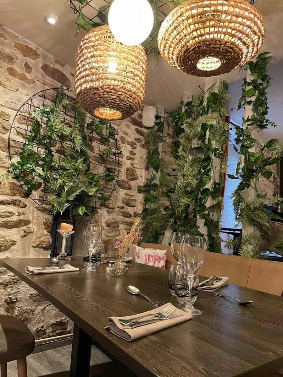 À Vendre – Restaurant de 60 à 100 couverts à Uzerche – Corrèze (19)