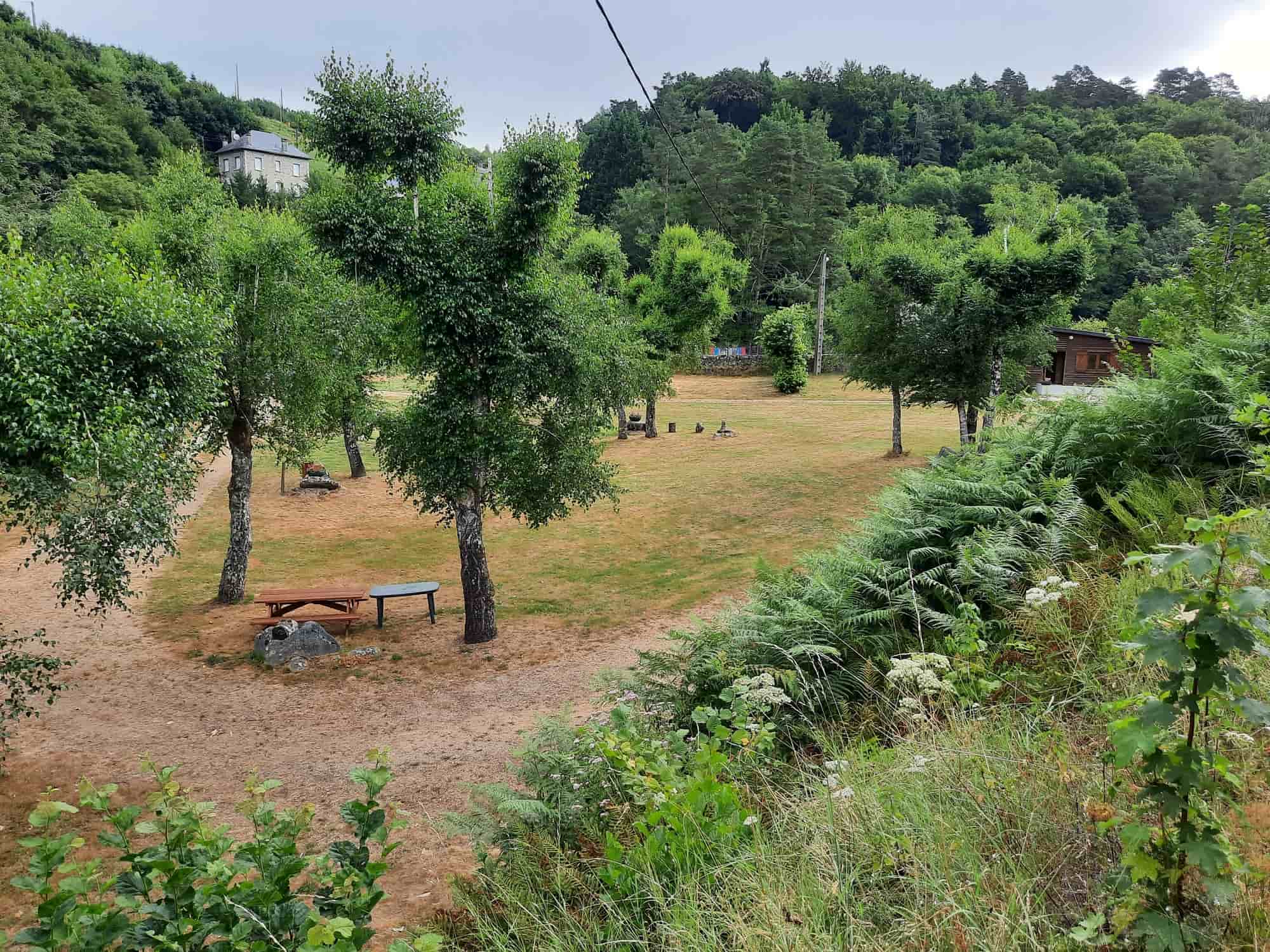 À Louer – Camping de plus de 2 hectares et 40 emplacements à Corrèze – Corrèze (19)