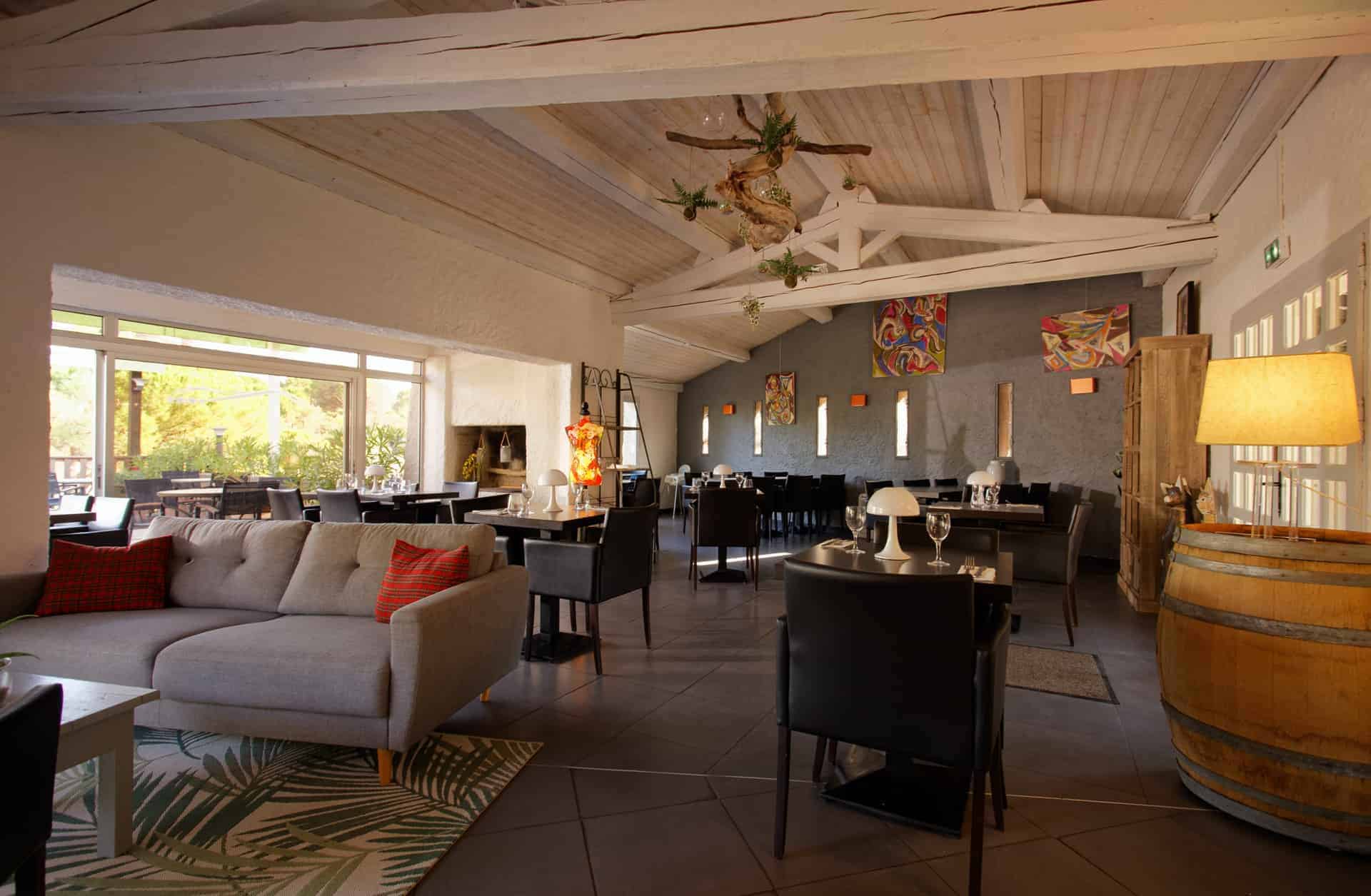 À vendre – Hôtel-Restaurant de 18 chambres et 100 couverts à Mourèze – Hérault (34)