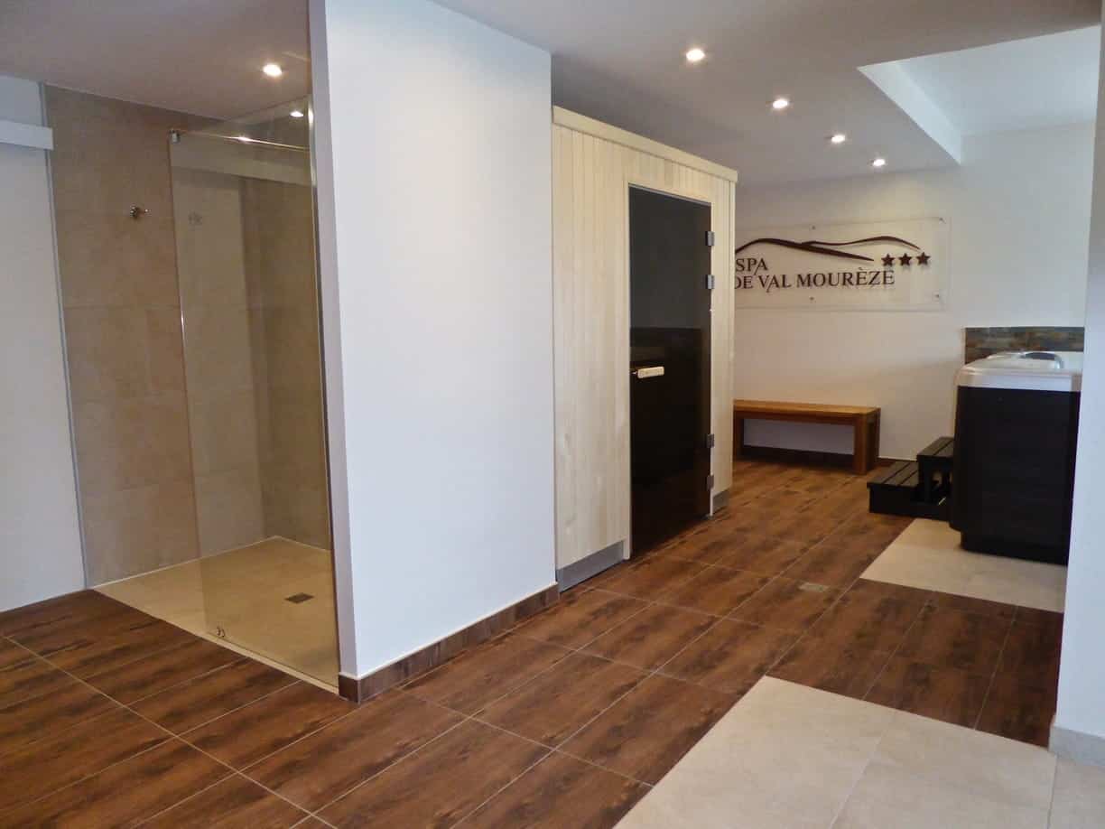 À vendre – Hôtel-Restaurant de 18 chambres et 100 couverts à Mourèze – Hérault (34)