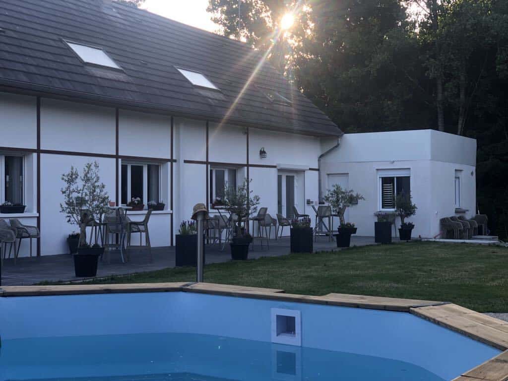 À vendre – Maison d’hôtes avec 5 chambres à Bettembos – Somme (80)