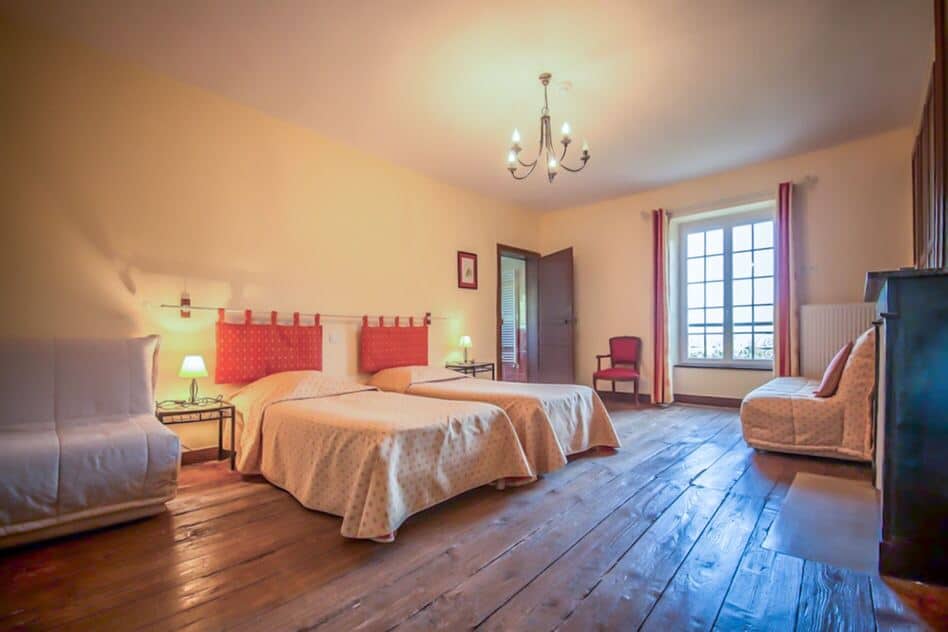 À vendre – Château normand du XVIIᵉ siècle de 27 pièces à Saint-Antonin-de-Sommaire – Eure (27)