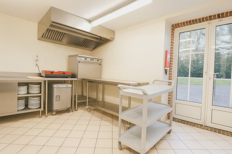 À vendre – Château normand du XVIIᵉ siècle de 27 pièces à Saint-Antonin-de-Sommaire – Eure (27)
