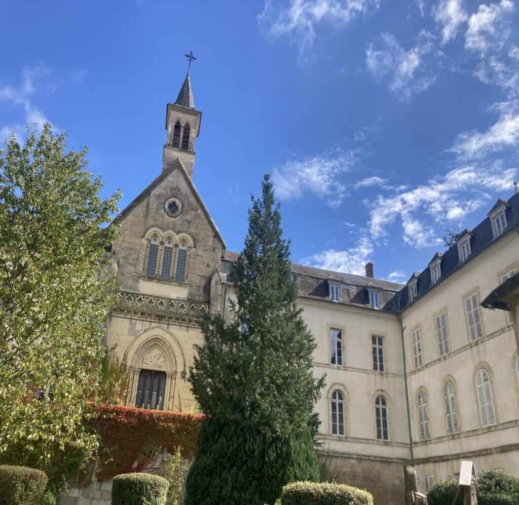 Appel à manifestation d’intérêt pour la reprise d’un ancien couvent à Saint-Saulge - Nièvre (58)