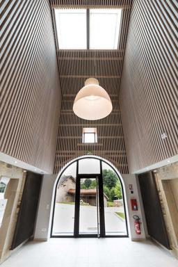 À vendre - Ferme du XIXe siècle réhabilitée à reconvertir en hébergement touristique - Les Voivres, Vosges (88)