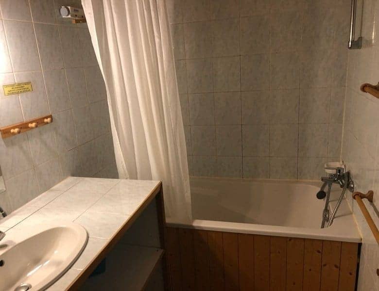 a-vendre-chalet-residence-de-tourisme-3-de-15-appartements-50-couverts-a-bonneval-sur-arc-en-savoie-11