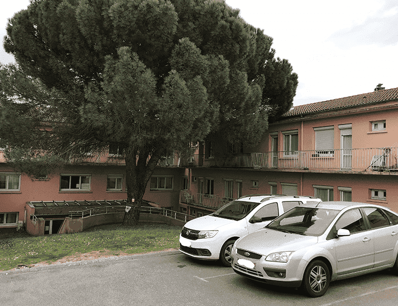 hôtel à rénover de 3 600 m² proche de Toulouse - Haute Garonne