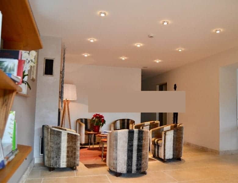 a-vendre-hotel-bureau-4-etoiles-de-8-chambres-en-ardeche-3