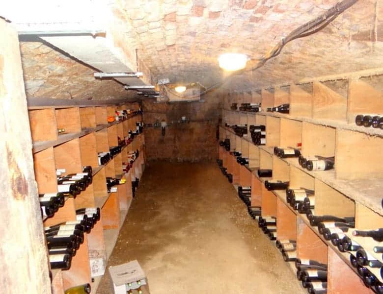 a-vendre-hotel-restaurant-bar-2-de-9-chambres-120-couverts-proche-de-saint-etienne-dans-la-loire-5